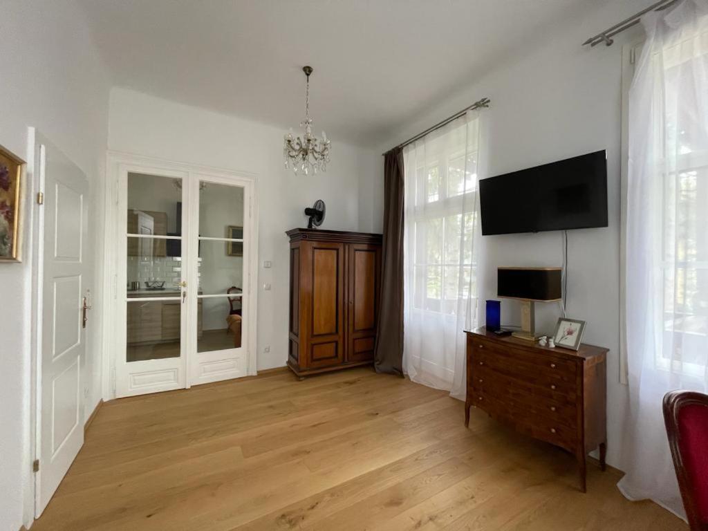 Villa Musik - Historical Apartments In Baden Extérieur photo